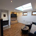 Apartamento Mona