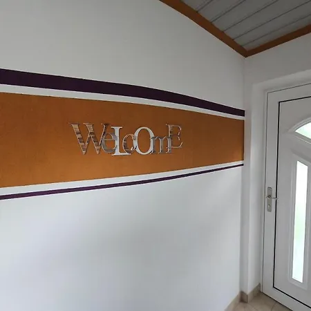 Appartement Mona *